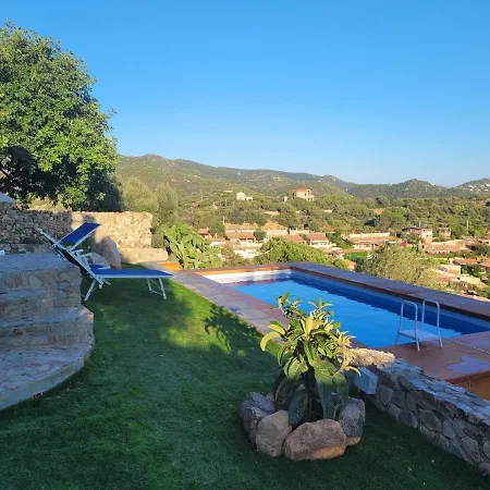 Con Piscina Panoramica Belvedere Mari Pintau