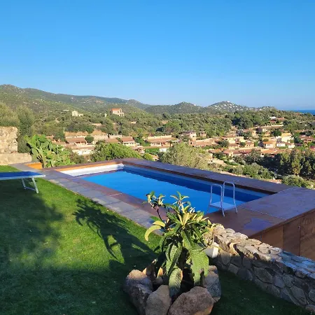 Con Piscina Panoramica Belvedere Mari Pintau *