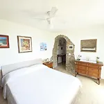 Con Piscina Panoramica Belvedere Mari Pintau * Джеремеас