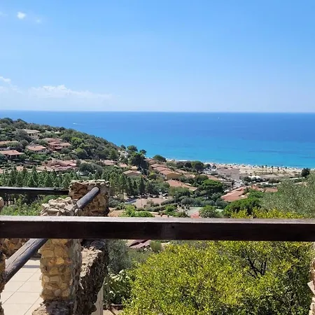 Casa vacanze Panoramica Sul Mare Belvedere Mari Pintau Geremèas