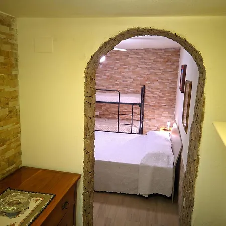 Con Piscina Panoramica Belvedere Mari Pintau Holiday home *