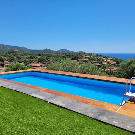 Casa vacanze Panoramica Sul Mare Belvedere Mari Pintau Geremèas