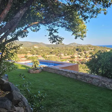 Casa vacanze Panoramica Sul Mare Belvedere Mari Pintau