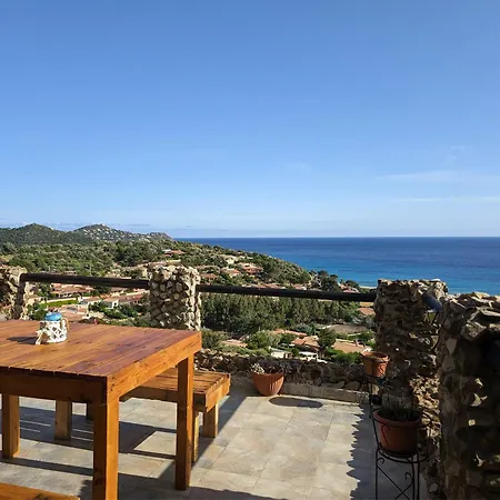 Con Piscina Panoramica Belvedere Mari Pintau Дом отдыха *